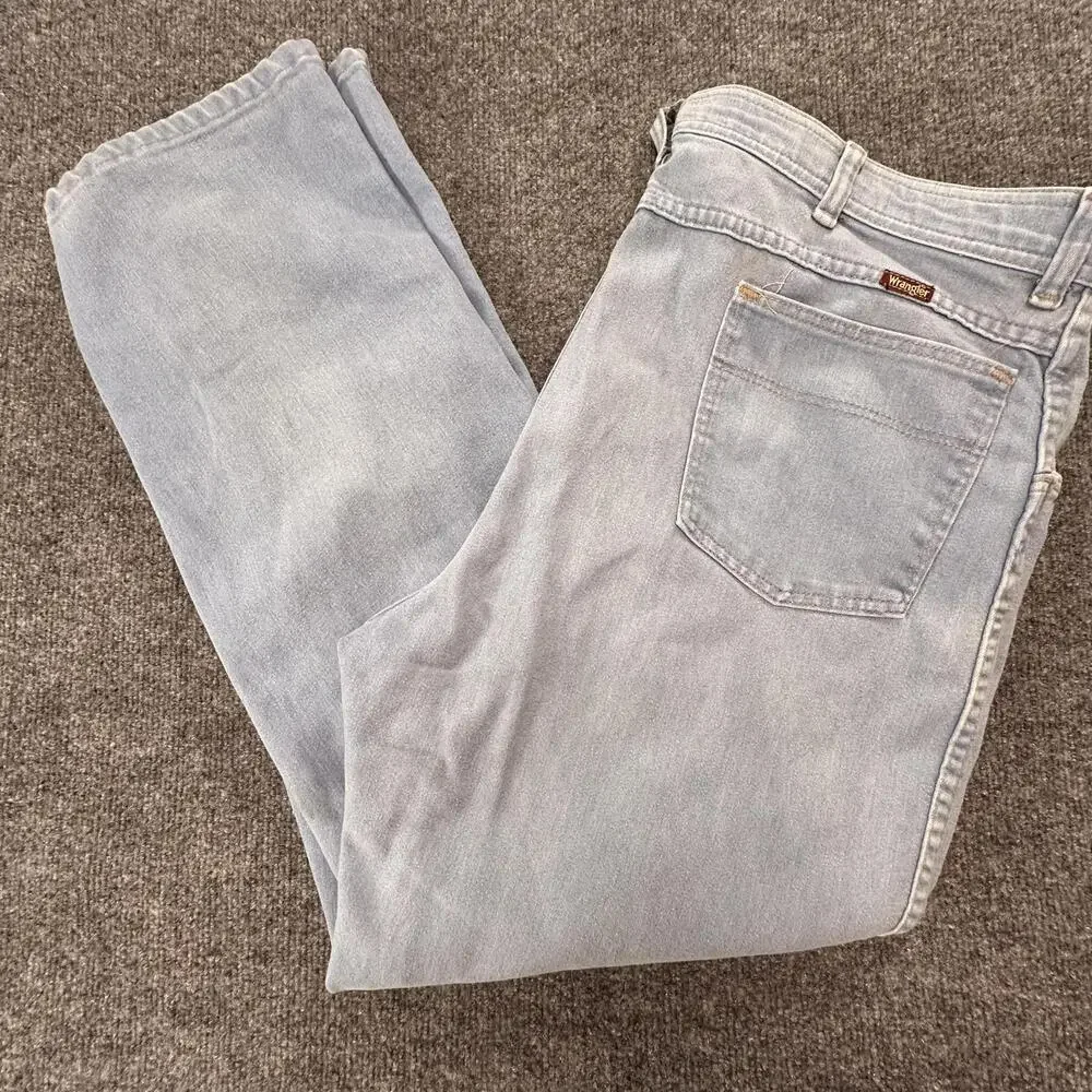 Wrangler Mens Light Wash Jeans 42x30 Made in USA 85498LB‎ Classic Denim